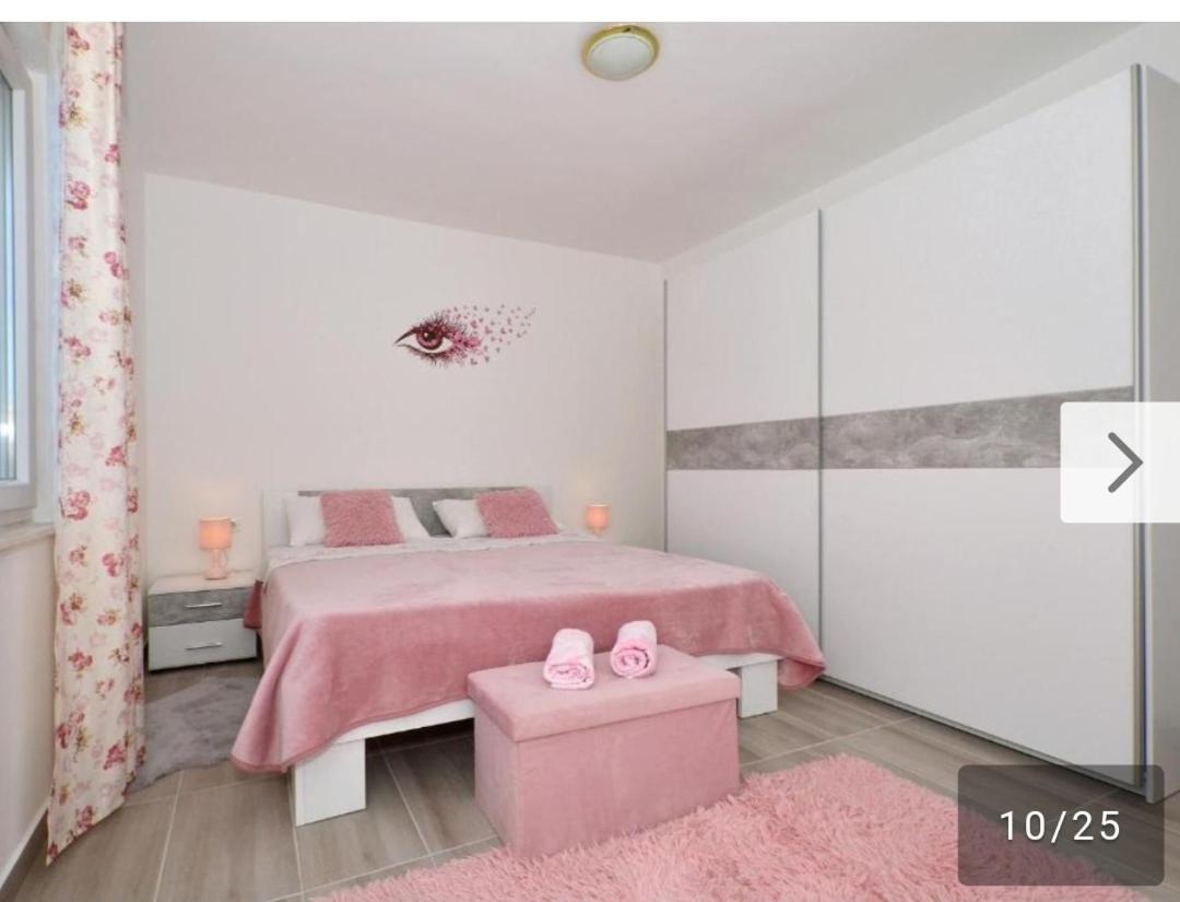 Apartman Varga Трогир Екстериор снимка