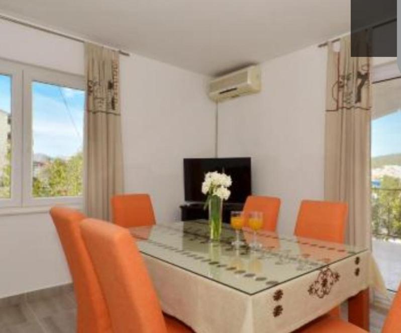 Apartman Varga Трогир Екстериор снимка