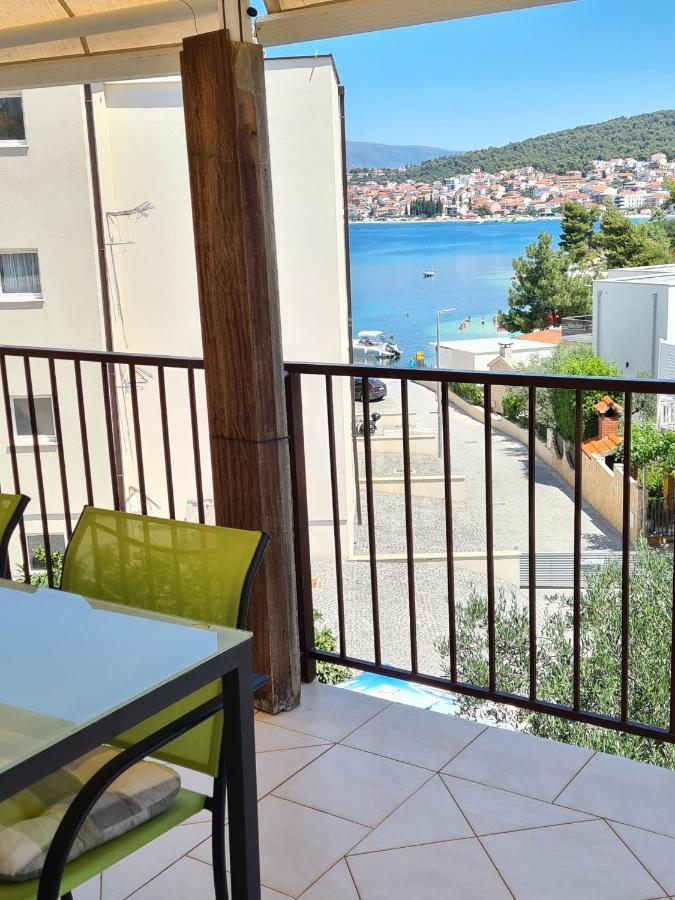 Apartman Varga Трогир Екстериор снимка